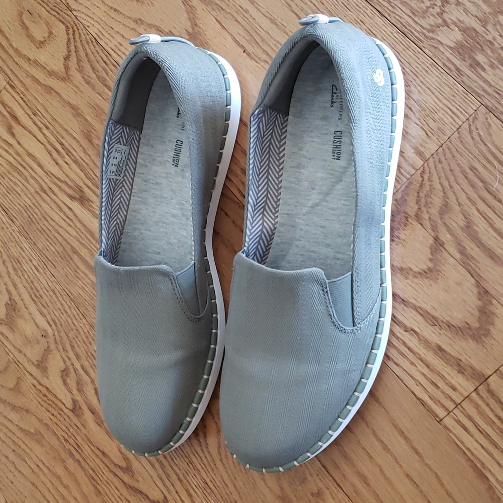 Clarks womens size 12m shoe